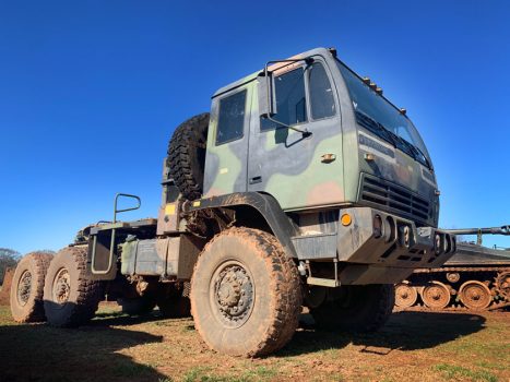 6x6 military truck